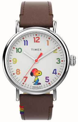 Timex スタンダードピーナッツラブ（40mm）ホワイト文字盤/ブラウンレザーストラップ TW2W53900