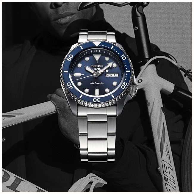 seiko 5 sports diver blue